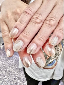 ニュアンスネイル