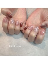 リッシュ ドゥ(RICHE deux)/ピンクチェックの秋ネイル