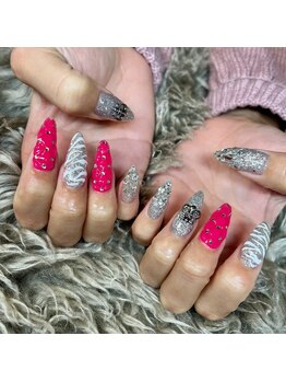 ギャルネイル　ゼブラ柄