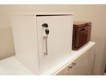 フリーシャ いせさき店(freesha)/貴重品BOX