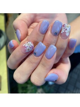 トータルサロン 白べぇーっ プラス/フラワーネイル