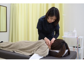 ふくみみ鍼灸接骨院/鍼灸