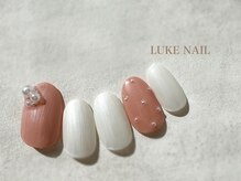 ルークネイル(LUKE NAIL)/パールビジューネイル　シンプル
