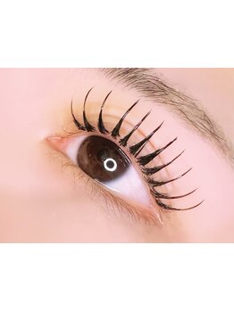 ボリュームのある目元にしたい