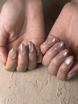 ハチニーキューネイルアトリエ(829 Nail Atelier)/奥行きマグネットミラーフレンチ