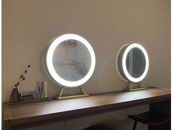 ルピナス(Lupinus)/メイク台完備◎