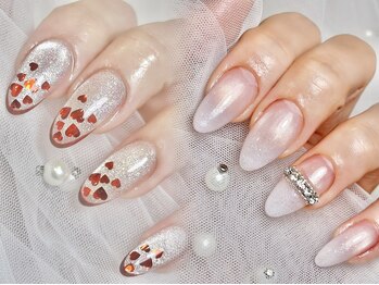 リルーナ 三鷹(RILUNA)の写真/【HANDアート5本以上の持ち込みデザインコース￥10000】上品も可愛いも、どっちも欲しい。欲張りな指先へ。