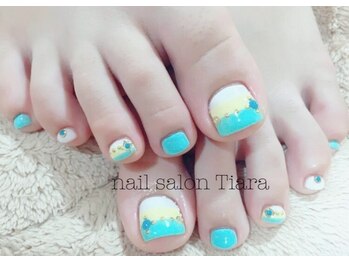 ティアラ(Tiara)/可愛い　フットネイル