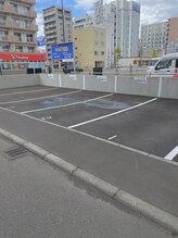 エスポアール(ESPOI'RE)/無料駐車場3台あり