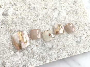 サロン ド モモ(salon de momo)/【foot】華やかデザイン