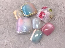 オトナ女子は一年中足先まで美しく