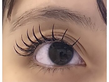 エルン(Elun)/LEDエクステ/束感デザイン