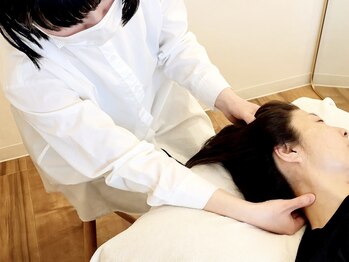 氣生/肩こり/腰痛/頭痛/むくみ/姿勢