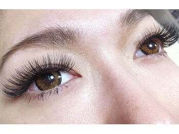 トゥインクルビューティー 草加(Twinkle Beauty)/マツエク【ボリューム220束】