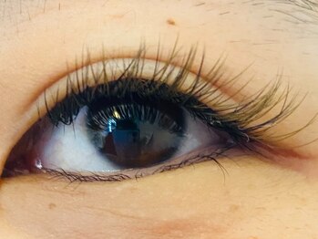 ラピスラズリの写真/３Dブラウンエクステ&ポイントカラーエクステ☆ブラウンベースで派手になりすぎたくない方にもオススメ♪