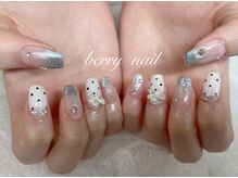ベリーネイル(Berry nail)/