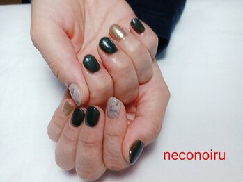 ネコノイル(neconoiru)/大理石ネイル