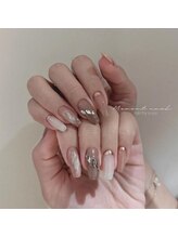 リサネイル(LISA NAIL)/