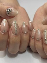 ウズ 和歌山店(UZU)/クロムネイル