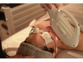 イディオム 広尾(idiom)/【光フェイシャル】シミ改善