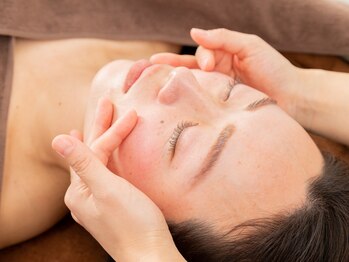 キキラ(kikila)/フェイシャルオールハンドエステ