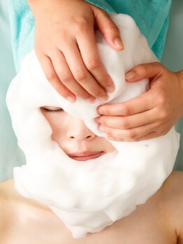 LA・PUR/ハイクラスフェイシャル