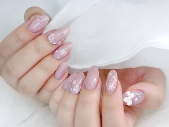 サロン ド リリー(salon de Lily)/《パラジェル》雪の結晶ネイル