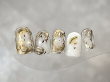 クレモアネイル 浦和店(CLEMORE NAIL)/ホワイト×メタリック