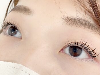 フィアラ 京都駅前店(Fiara)/パリジェンヌ