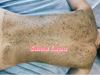 サマラボ(Sama Labo)の写真/ウエディングドレスで綺麗なバック姿を☆脱毛でムダ毛を無くし、陶肌トリートメントでツルスベ美肌♪