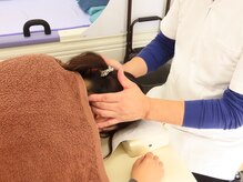 しま整体院 整骨院の雰囲気（頭蓋と頸椎の矯正で頭痛や顔の歪みを取り首肩のコリと視力改善。）
