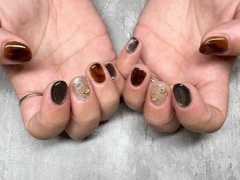 クラル 平塚店(CURAR)/べっ甲×マグネットネイル