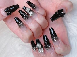 グラデーション×メタルパーツ