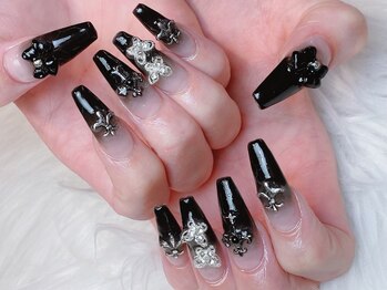 グラデーション×メタルパーツ