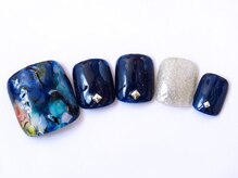 トータルビューティーアンドアズフローラ(Total Beauty & a`s Flora)/ネイビー×ニュアンスアート