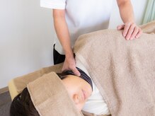 オアシス(oasis)/横向きでの施術