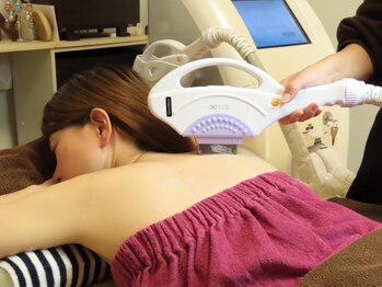 ビビ(ViVi)の写真/【今治駅すぐ/通いやすさ重視◎】高性能な脱毛機器を導入◎痛みを軽減×スピーディーな施術を実現！