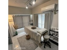 ベイビーバッシュブロウ(BABY BASH BROW)