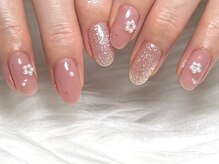 アール(R)の雰囲気（定額コースはデザイン随時追加中！）