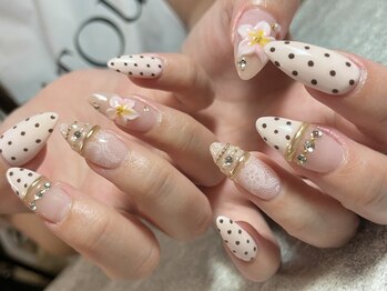 カシュカシュ(Cache Cache)/ドット×プルメリア
