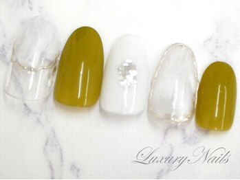 ラグジュアリーネイルズ アカバネ(Luxury Nails Akabane)/ニュアンス*囲みミラー