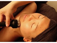 うる艶★ハリ美肌フェイシャル７0分\5500