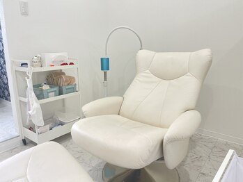 リトリト アンド シャイニー(retret&shiny)の写真/真っ白く輝く歯へ！低価格×今までの常識を覆す次世代プラチナホワイトニング!〈15分×3回¥4950〉