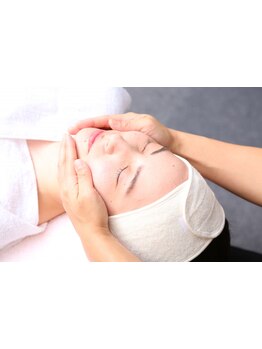 ホウレイ線・たるみ改善！予防ケア