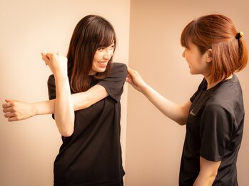 エスライフ 横浜店(S-LIFE)/セルフストレッチ【肩】