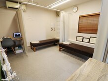 みなもと整骨院/モダンでシンプルな院内