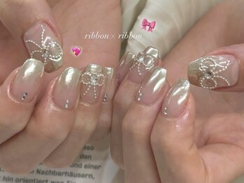 リン 恵比寿(RiN.)/韓国リボンミラーネイル akane