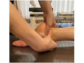 ベンザイ 新潟店(BENZAI)/足首ない人ここめっちゃ痛い