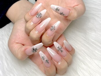 リノプラス(Lino+)の写真/【久屋大通駅徒歩1分】口コミ評価4.9★イベント前におすすめのスカルプネイル*カラーサンプル100種以上用意