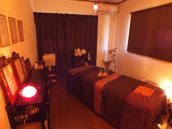 フランジパニ(FrangiPani)/完全個室のプライベート空間♪